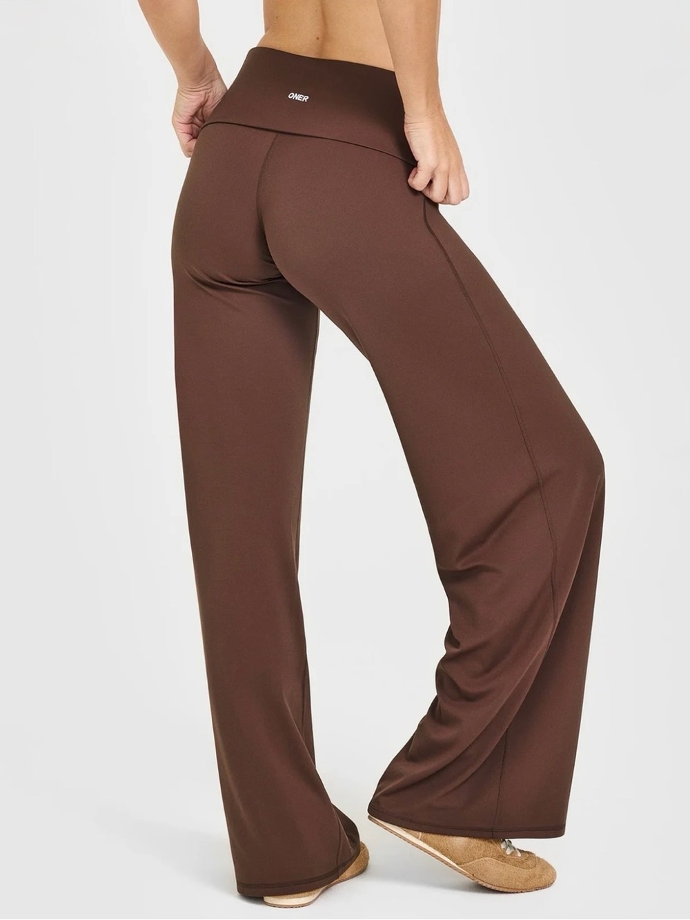 Oner Active SOFT MOTION FOLD OVER STRAIGHT LEG PANTS Espresso Brown M Regular - Picture 4 of 8